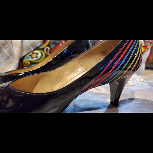 GUC 1970 Vintage designer Patient leather pump  7  3" heel - Picture 2 of 9